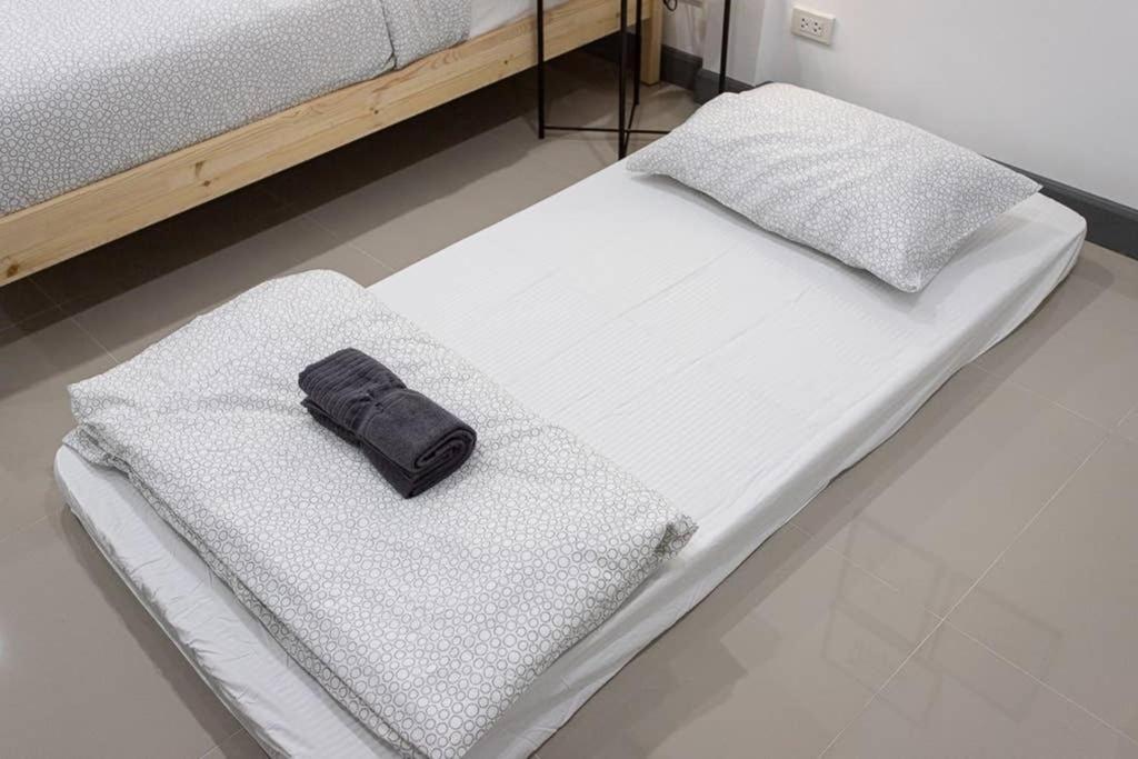 P1 Silom Pan Large Room Full Kitchen Wifi 4-6Pax Бангкок Экстерьер фото